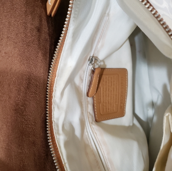 Vintage Coach signature Canvas shoulder bag - Picture 8 of 16